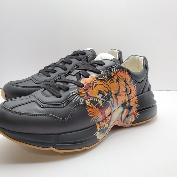 rhyton leather sneaker with tiger